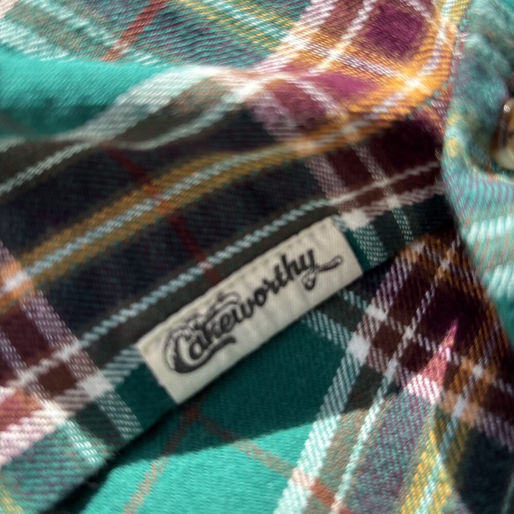 Cakeworthy Disney Hocus Pocus Winifred Midler Plaid Flannel LS Button Up - M EUC - Picture 7 of 11